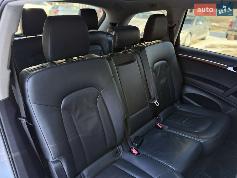 Позашляховик / Кросовер Audi Q7 2013 в Одесі фото 43 Позашляховик / Кросовер Audi Q7 2013 в Одесі