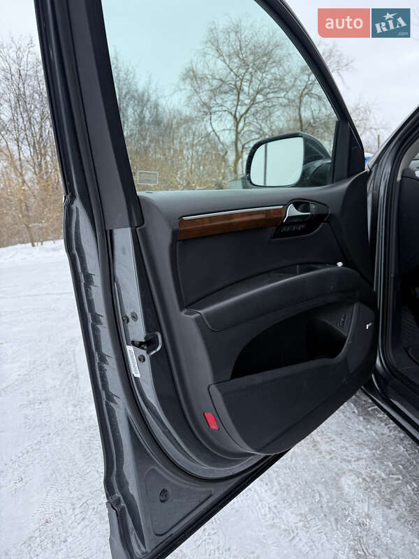 Позашляховик / Кросовер Audi Q7 2010 в Тлумачі фото 15 Позашляховик / Кросовер Audi Q7 2010 в Тлумачі