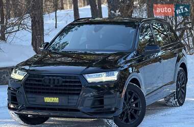 Внедорожник / Кроссовер Audi Q7 2016 в Киеве