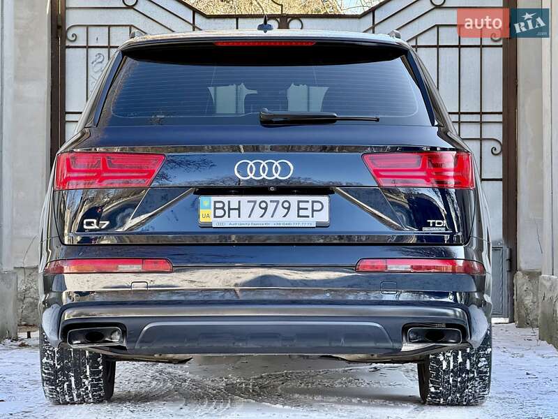 Позашляховик / Кросовер Audi Q7 2018 в Одесі