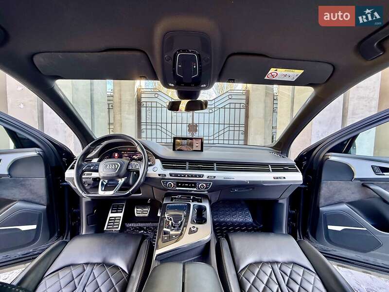 Позашляховик / Кросовер Audi Q7 2018 в Одесі