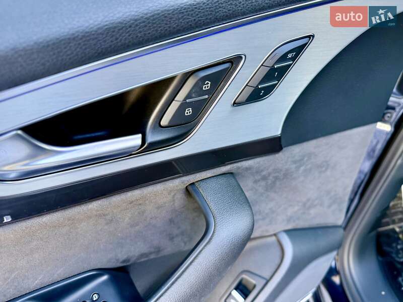 Позашляховик / Кросовер Audi Q7 2018 в Одесі