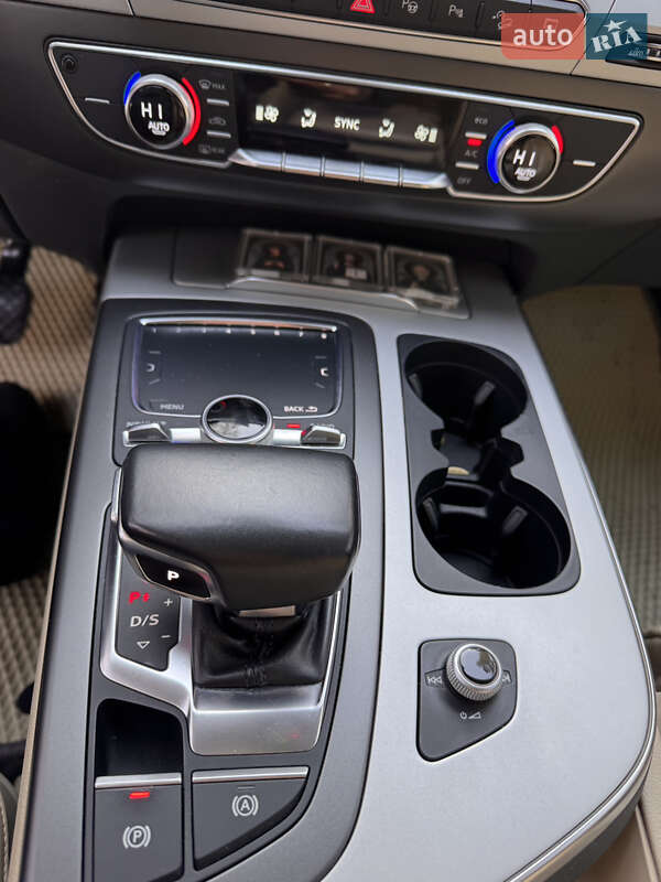 Позашляховик / Кросовер Audi Q7 2017 в Черкасах фото 20 Позашляховик / Кросовер Audi Q7 2017 в Черкасах