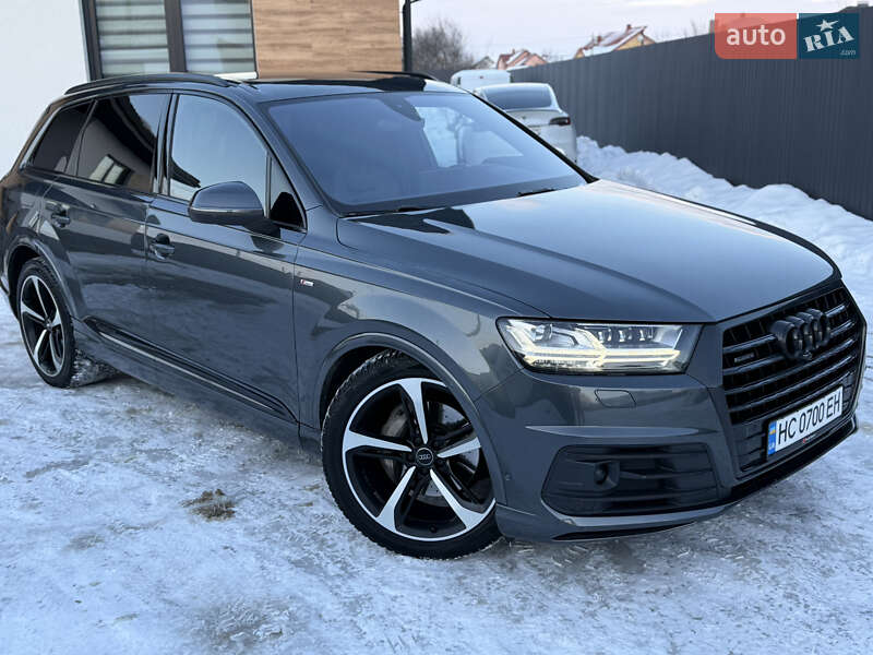 Внедорожник / Кроссовер Audi Q7 2016 в Стрые