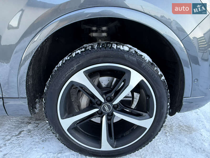 Внедорожник / Кроссовер Audi Q7 2016 в Стрые