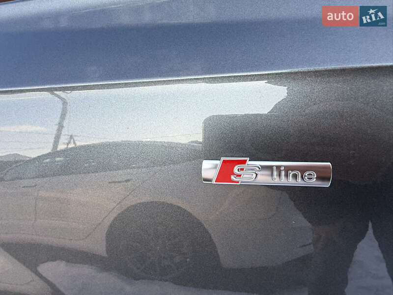 Внедорожник / Кроссовер Audi Q7 2016 в Стрые