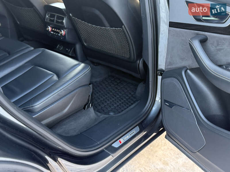 Внедорожник / Кроссовер Audi Q7 2016 в Стрые