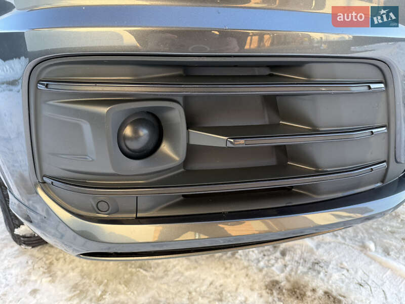 Внедорожник / Кроссовер Audi Q7 2016 в Стрые