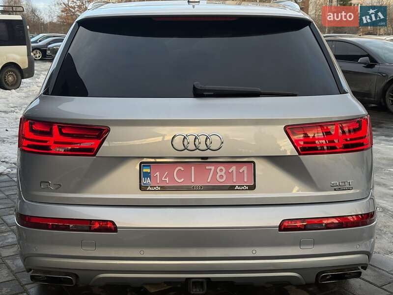 Внедорожник / Кроссовер Audi Q7 2016 в Дрогобыче