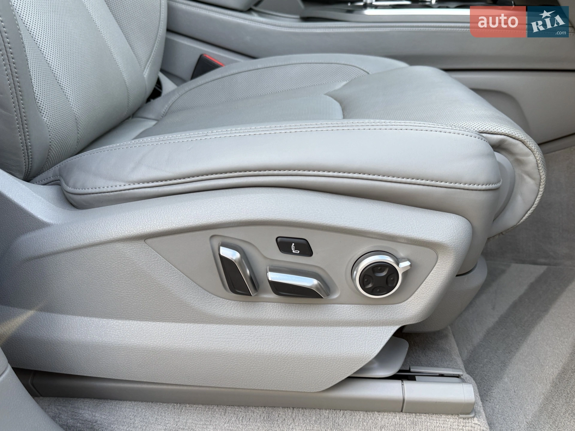 2016 Audi Q7 - мініатюра 40