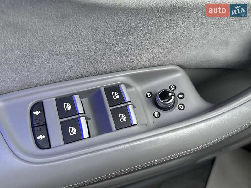 Внедорожник / Кроссовер Audi Q7 2016 в Дрогобыче