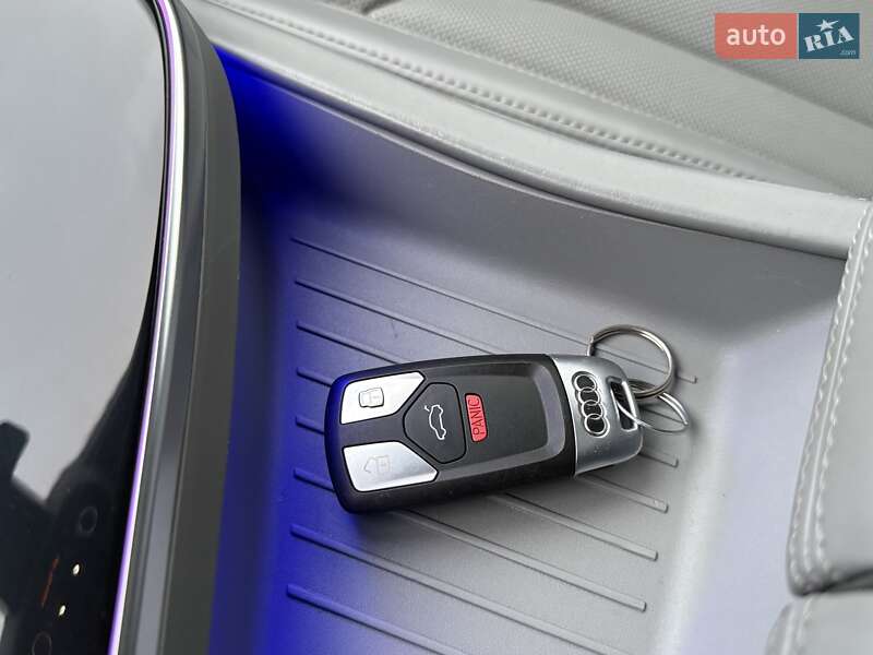 Внедорожник / Кроссовер Audi Q7 2016 в Дрогобыче