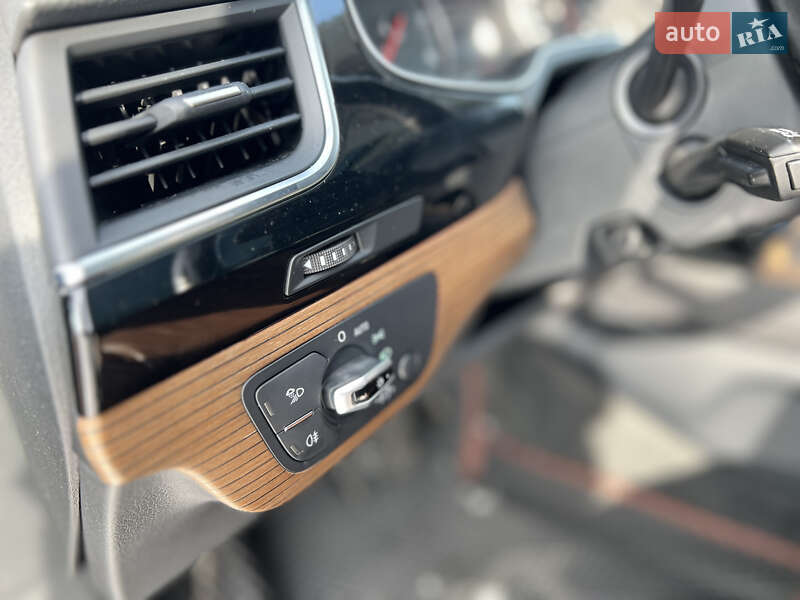 Внедорожник / Кроссовер Audi Q7 2016 в Ивано-Франковске фото 63 Внедорожник / Кроссовер Audi Q7 2016 в Ивано-Франковске