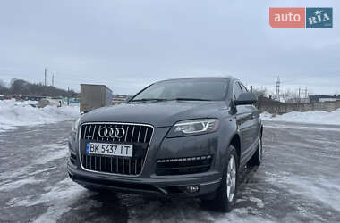 Внедорожник / Кроссовер Audi Q7 2015 в Ровно