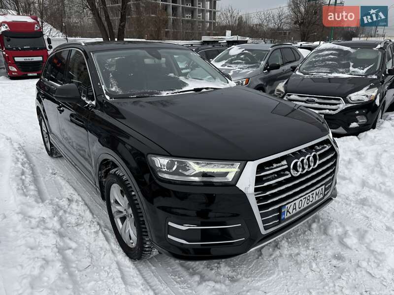 Audi Q7 2016