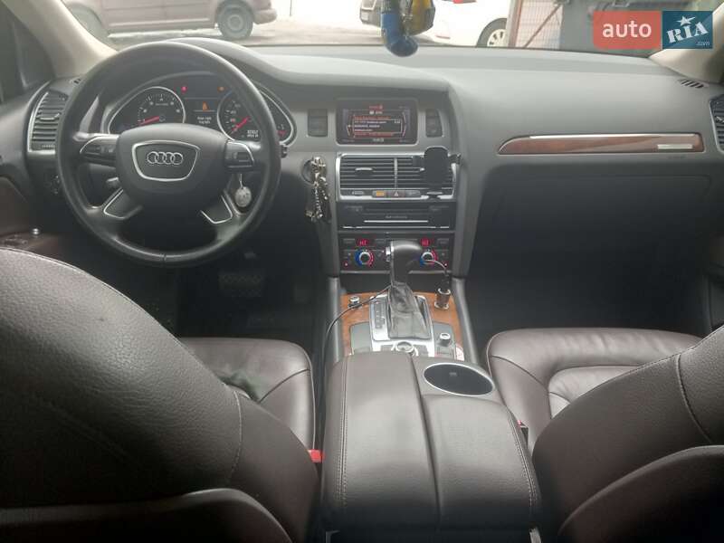 Позашляховик / Кросовер Audi Q7 2012 в Києві фото 4 Позашляховик / Кросовер Audi Q7 2012 в Києві