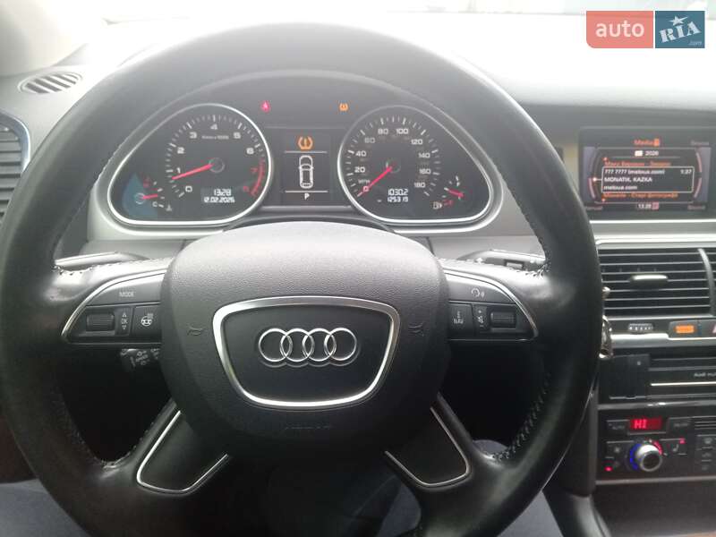 Позашляховик / Кросовер Audi Q7 2012 в Києві фото 7 Позашляховик / Кросовер Audi Q7 2012 в Києві