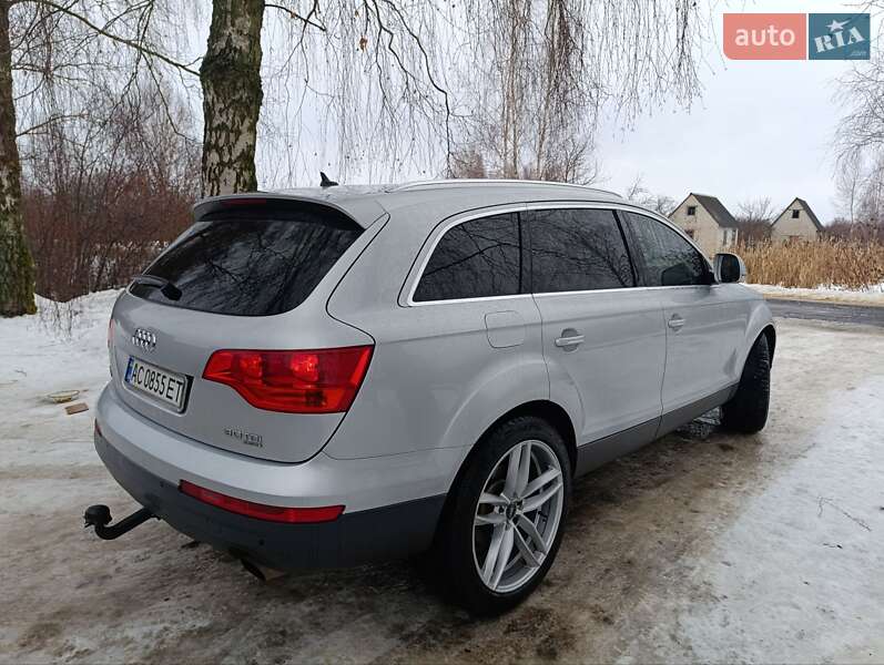 Позашляховик / Кросовер Audi Q7 2006 в Ковелі