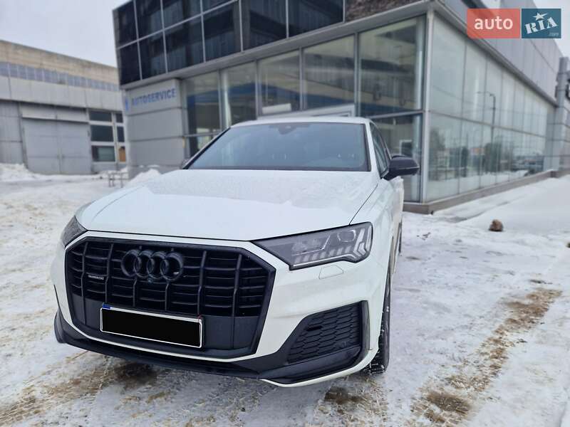 Внедорожник / Кроссовер Audi Q7 2023 в Харькове