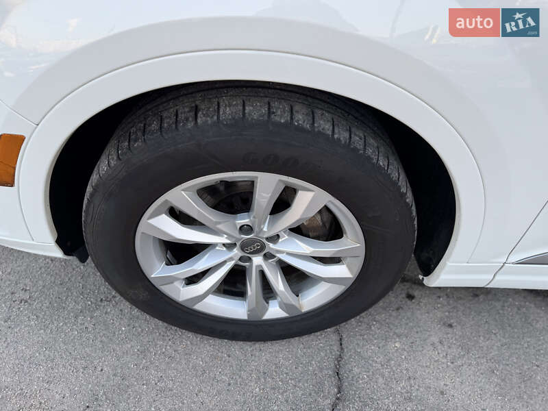 Внедорожник / Кроссовер Audi Q7 2017 в Запорожье фото 21 Внедорожник / Кроссовер Audi Q7 2017 в Запорожье