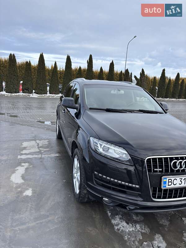 Позашляховик / Кросовер Audi Q7 2015 в Львові