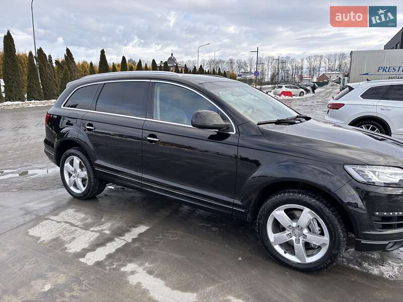 Позашляховик / Кросовер Audi Q7 2015 в Львові