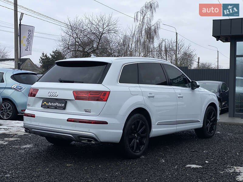 Внедорожник / Кроссовер Audi Q7 2016 в Луцке
