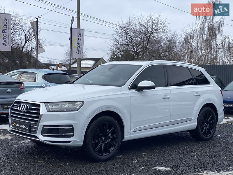 Внедорожник / Кроссовер Audi Q7 2016 в Луцке