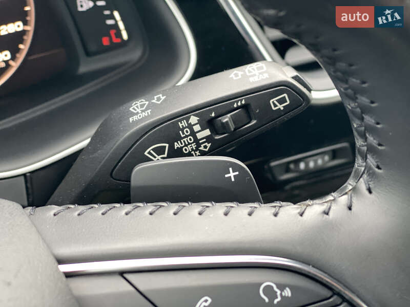 Внедорожник / Кроссовер Audi Q7 2016 в Луцке