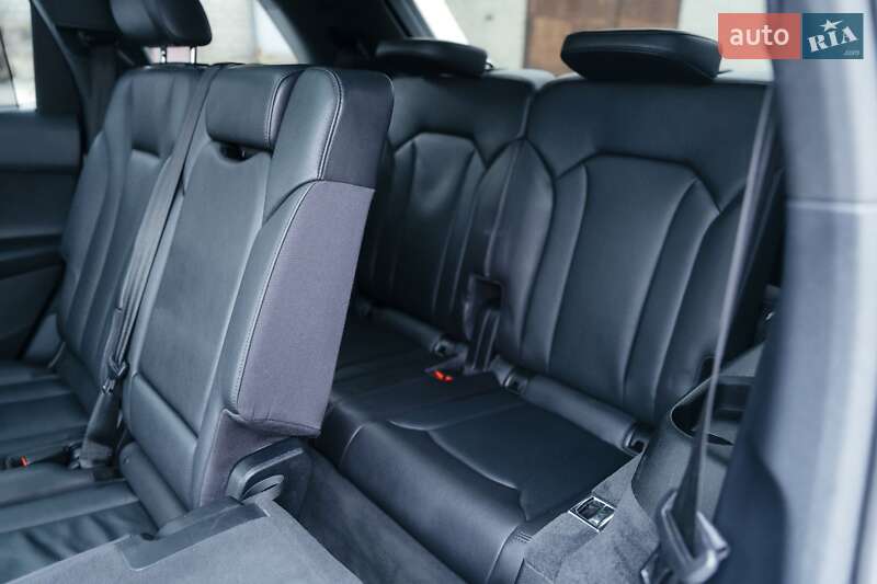 Позашляховик / Кросовер Audi Q7 2017 в Ковелі фото 27 Позашляховик / Кросовер Audi Q7 2017 в Ковелі