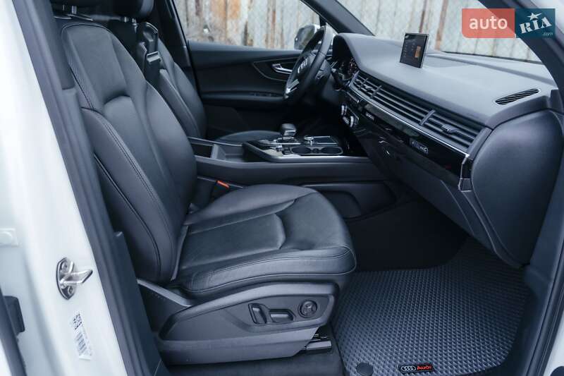 Позашляховик / Кросовер Audi Q7 2017 в Ковелі фото 59 Позашляховик / Кросовер Audi Q7 2017 в Ковелі
