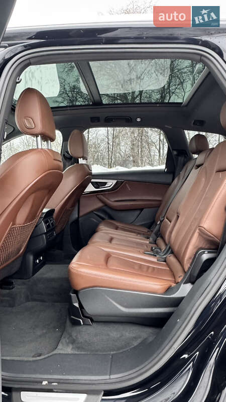 Внедорожник / Кроссовер Audi Q7 2017 в Киеве