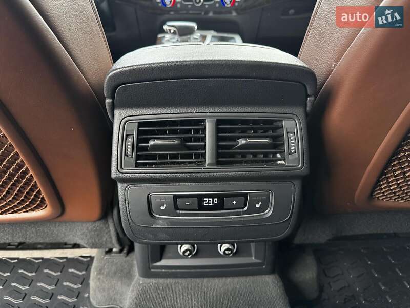 Позашляховик / Кросовер Audi Q7 2017 в Києві фото 21 Позашляховик / Кросовер Audi Q7 2017 в Києві