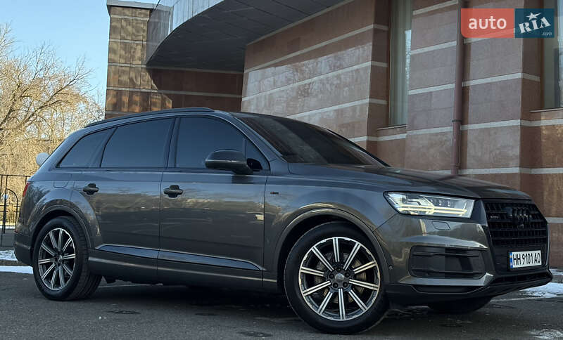 Внедорожник / Кроссовер Audi Q7 2019 в Одессе фото 3 Внедорожник / Кроссовер Audi Q7 2019 в Одессе