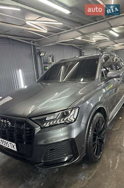 Внедорожник / Кроссовер Audi Q7 2020 в Львове