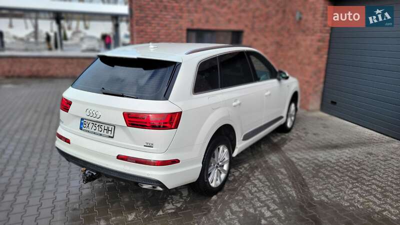 Позашляховик / Кросовер Audi Q7 2018 в Хмельницькому