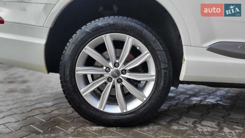 Позашляховик / Кросовер Audi Q7 2018 в Хмельницькому