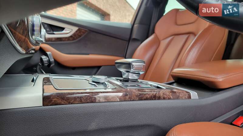 Позашляховик / Кросовер Audi Q7 2018 в Хмельницькому