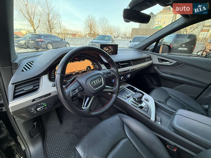 Внедорожник / Кроссовер Audi Q7 2015 в Коломые