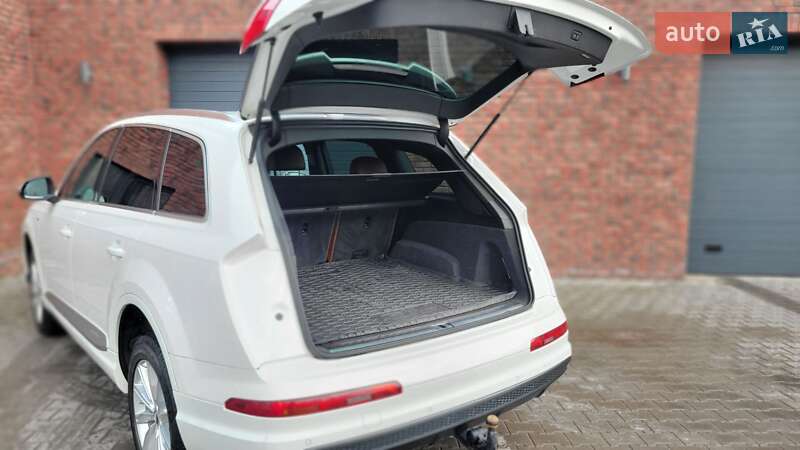 Позашляховик / Кросовер Audi Q7 2018 в Хмельницькому