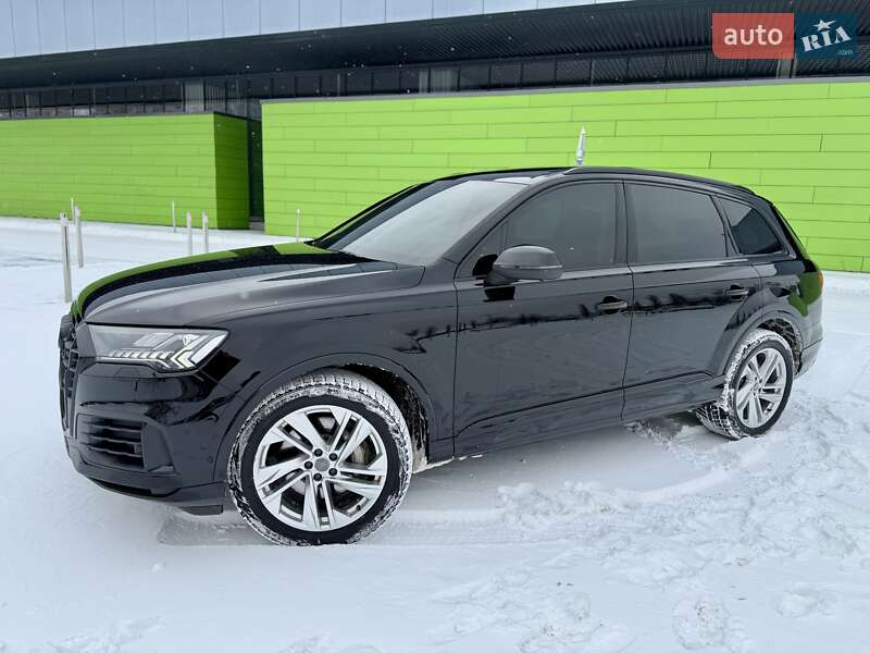 Позашляховик / Кросовер Audi Q7 2019 в Києві фото 5 Позашляховик / Кросовер Audi Q7 2019 в Києві
