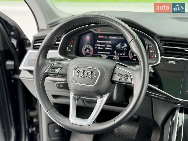 Позашляховик / Кросовер Audi Q7 2019 в Києві фото 48 Позашляховик / Кросовер Audi Q7 2019 в Києві