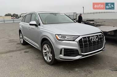 Позашляховик / Кросовер Audi Q7 2022 в Новояворівську