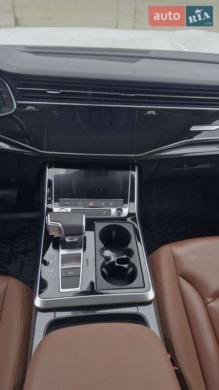 Внедорожник / Кроссовер Audi Q7 2020 в Тернополе