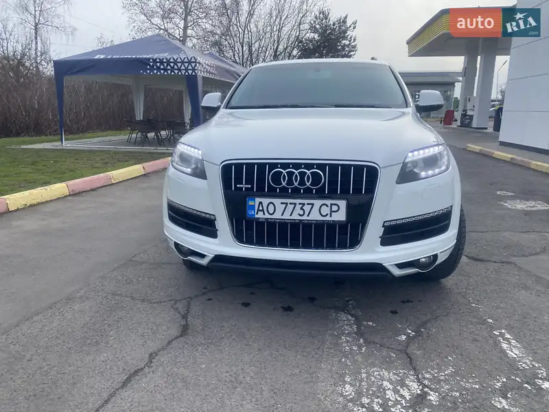 Audi Q7 2015