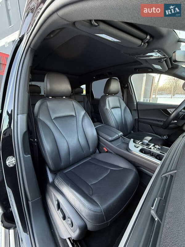 Позашляховик / Кросовер Audi Q7 2017 в Рівному фото 21 Позашляховик / Кросовер Audi Q7 2017 в Рівному