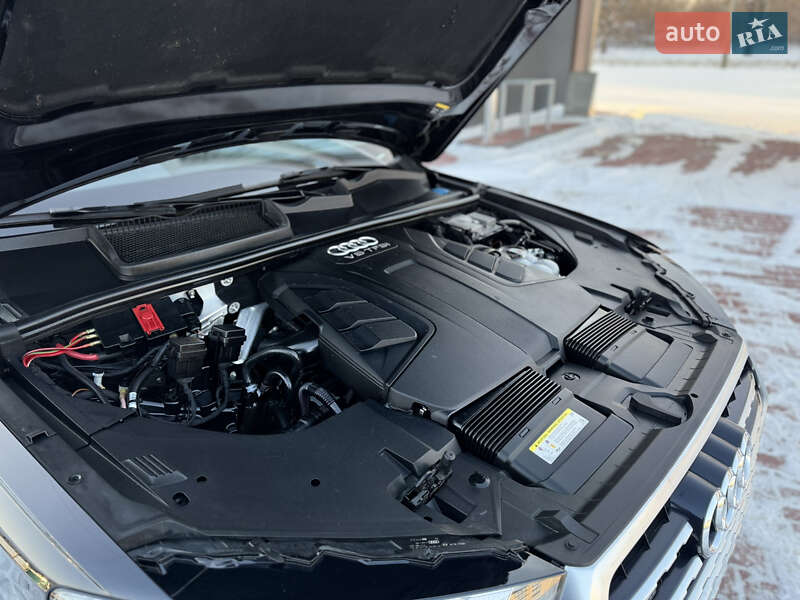 Позашляховик / Кросовер Audi Q7 2017 в Рівному фото 44 Позашляховик / Кросовер Audi Q7 2017 в Рівному