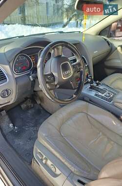 Внедорожник / Кроссовер Audi Q7 2007 в Ямполе