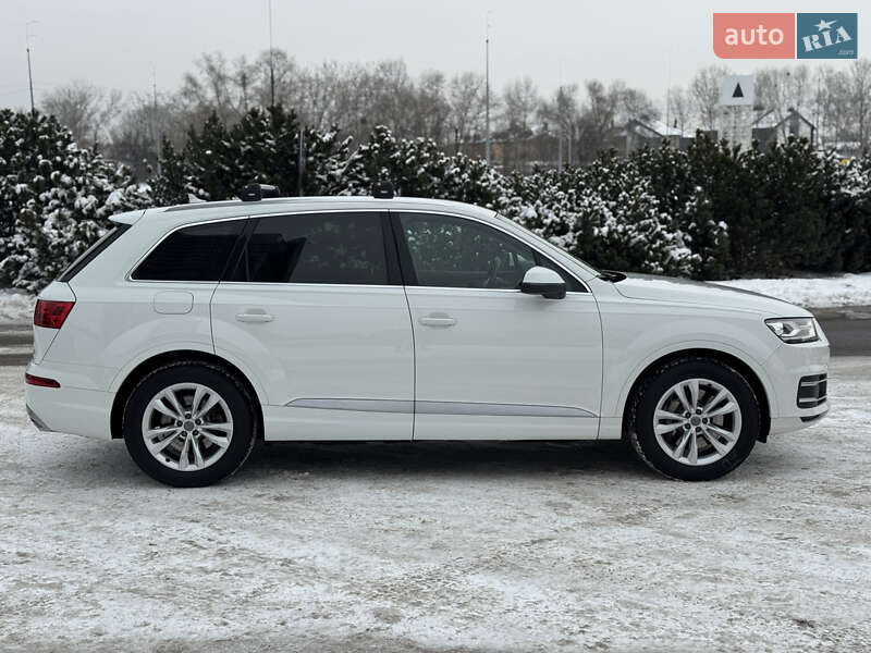 Позашляховик / Кросовер Audi Q7 2016 в Києві фото 4 Позашляховик / Кросовер Audi Q7 2016 в Києві