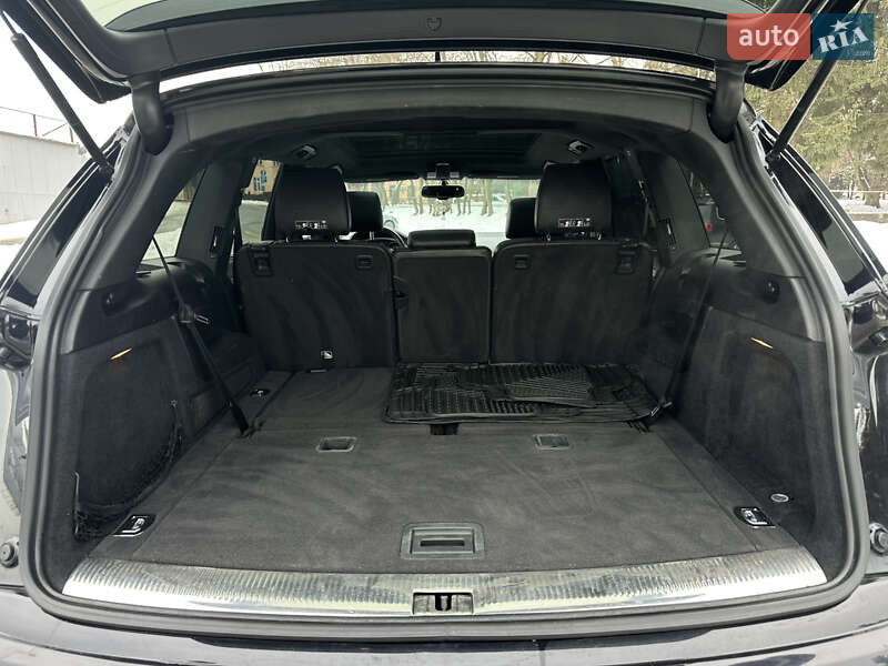 Позашляховик / Кросовер Audi Q7 2013 в Львові фото 28 Позашляховик / Кросовер Audi Q7 2013 в Львові